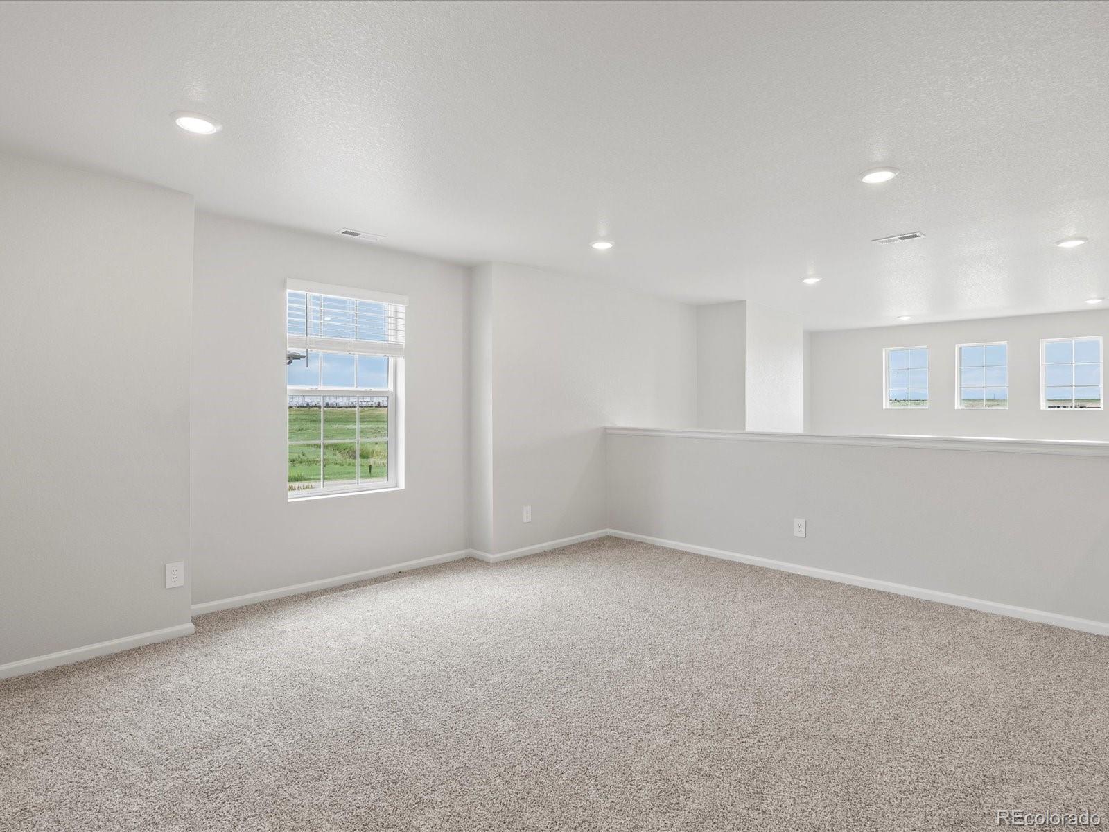 MLS Image #3 for 8819  sedalia street,commerce city, Colorado