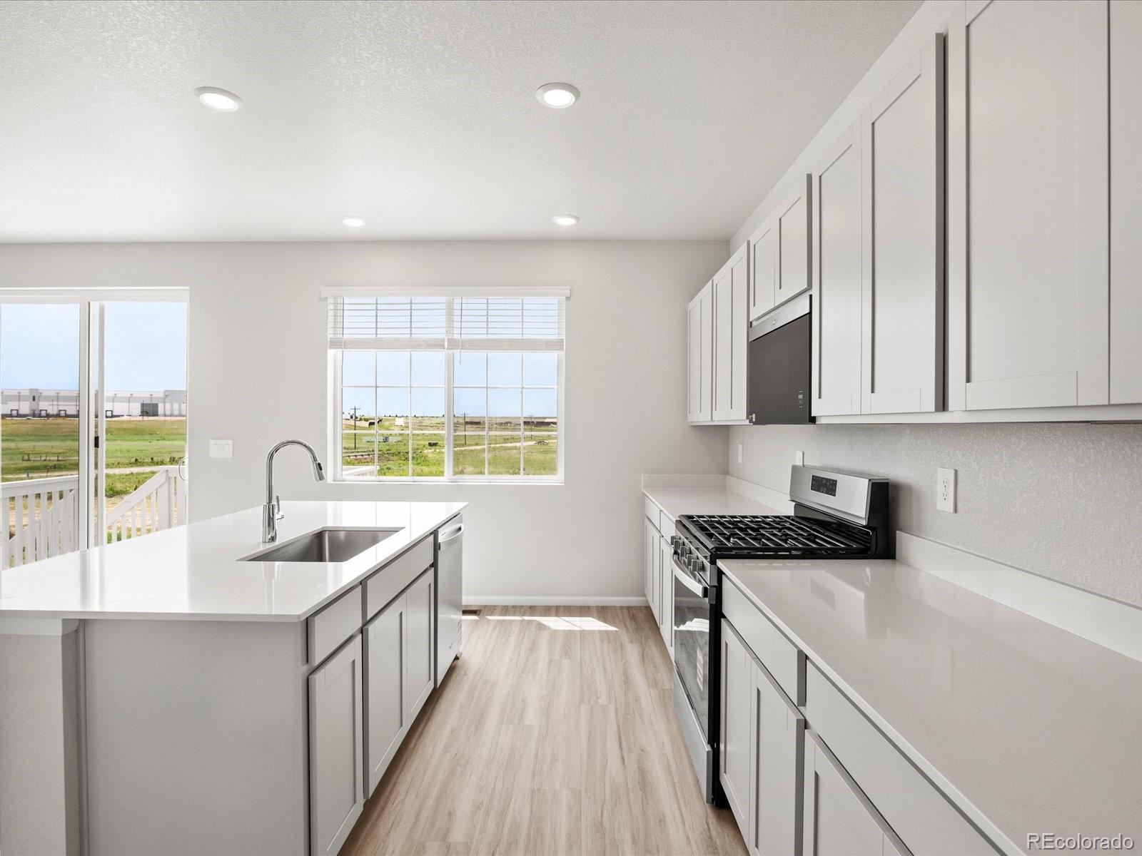 MLS Image #35 for 8819  sedalia street,commerce city, Colorado