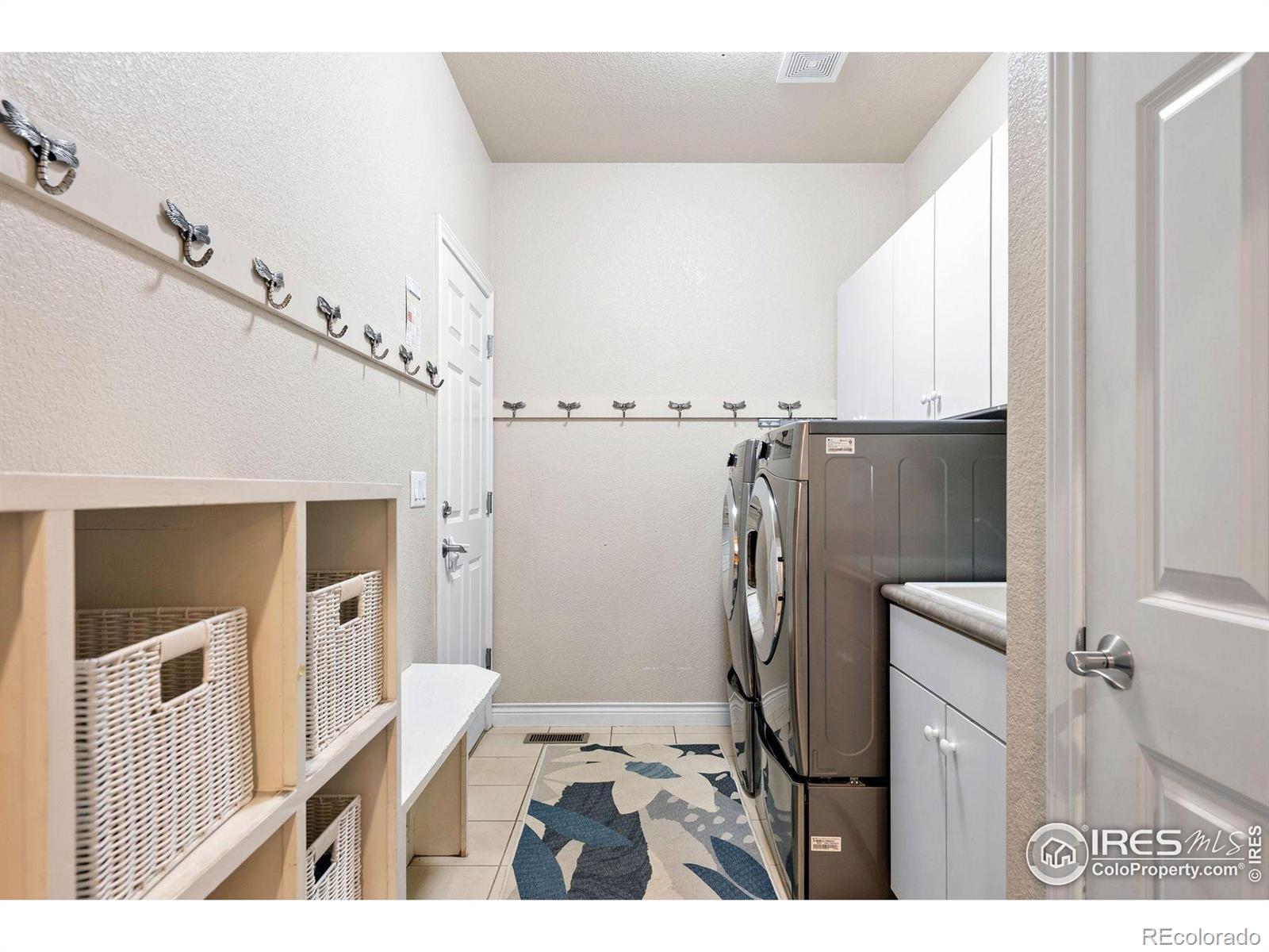 MLS Image #16 for 1043  terrace circle,boulder, Colorado