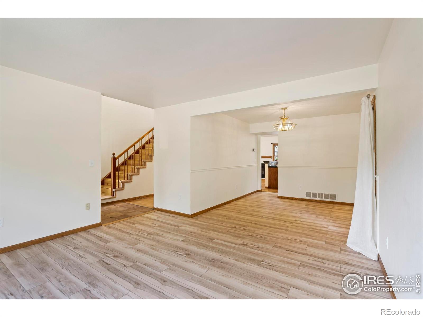 MLS Image #5 for 1556  faraday circle,fort collins, Colorado