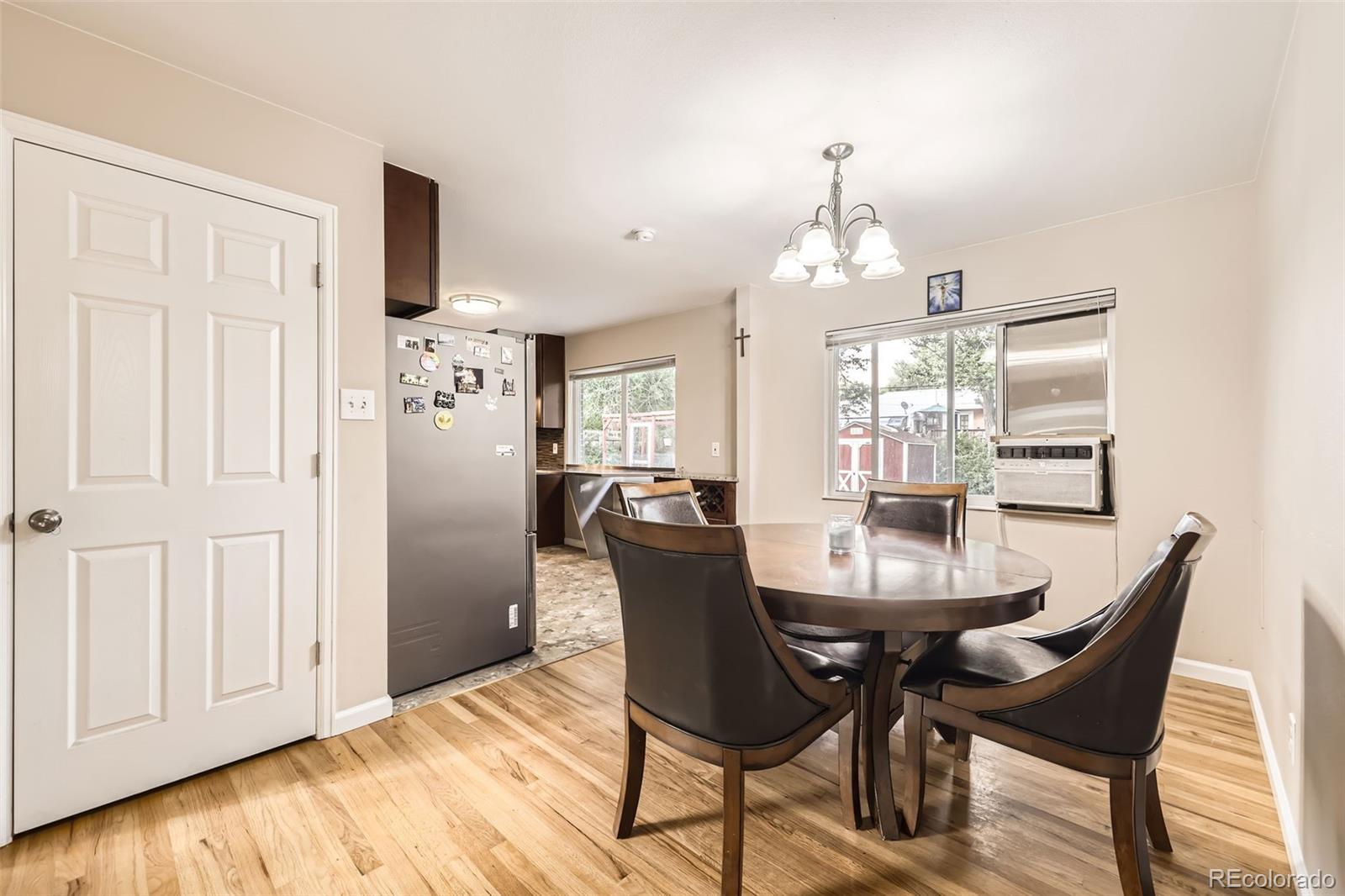 MLS Image #11 for 2982 s vrain street,denver, Colorado