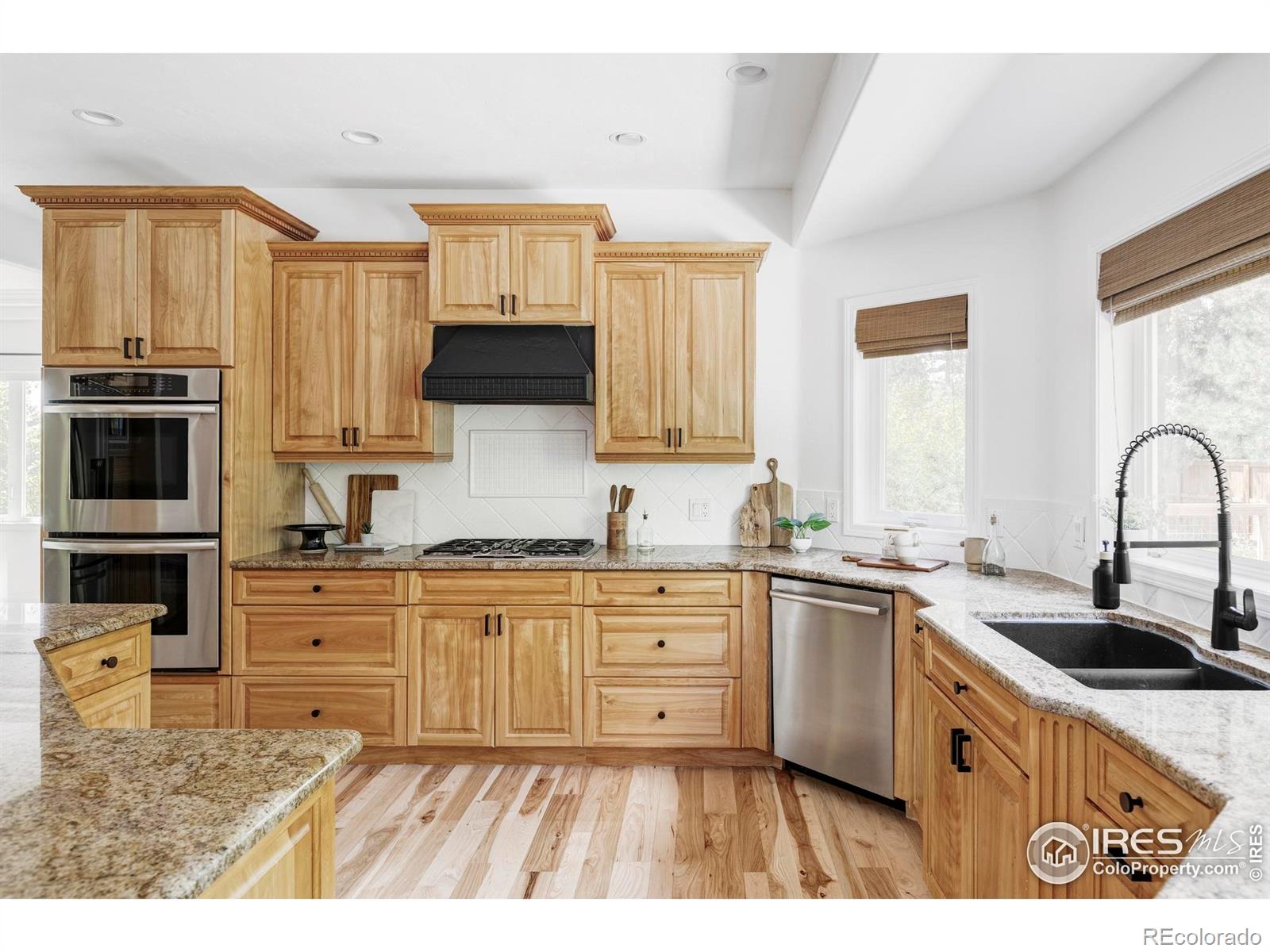 MLS Image #11 for 2073  eisenhower drive,louisville, Colorado