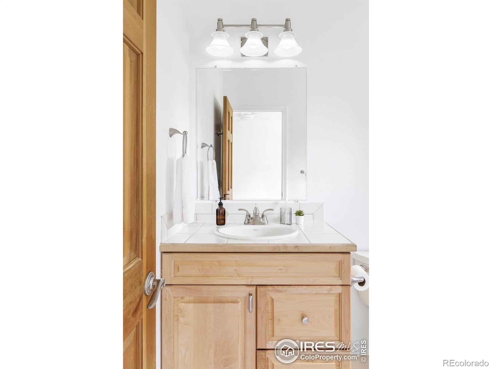 MLS Image #25 for 2073  eisenhower drive,louisville, Colorado