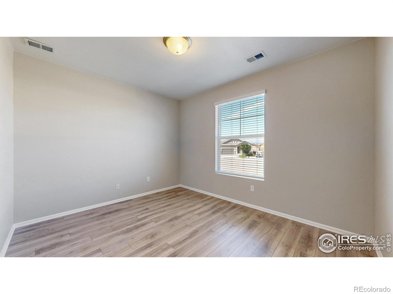 MLS Image #15 for 982  blue bell road,berthoud, Colorado