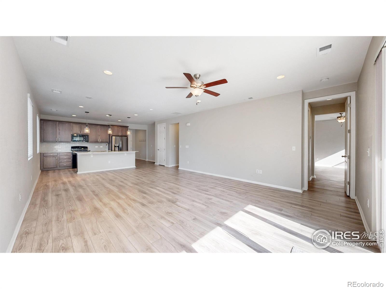 MLS Image #4 for 982  blue bell road,berthoud, Colorado