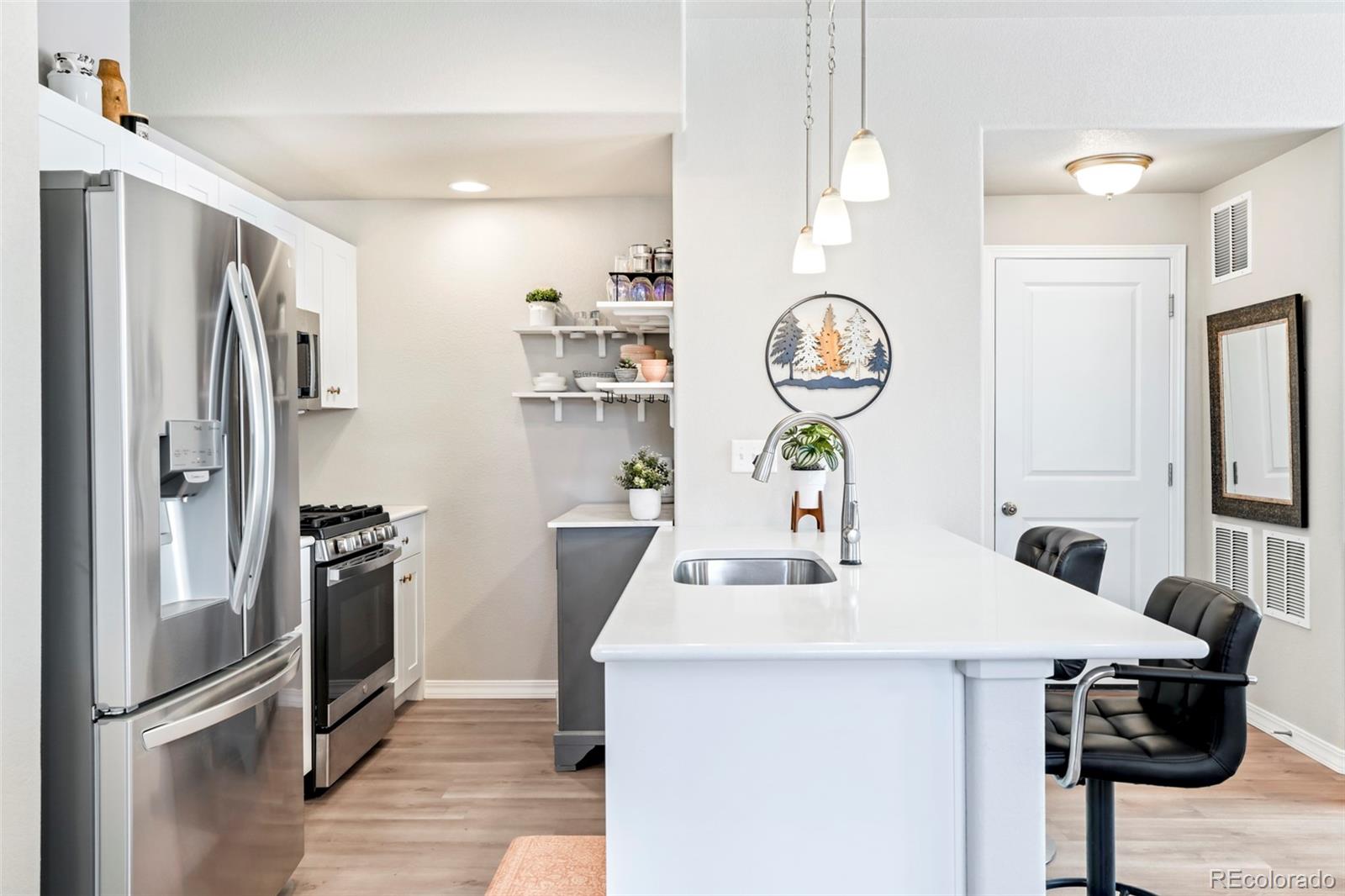 MLS Image #3 for 6101  inman view,colorado springs, Colorado
