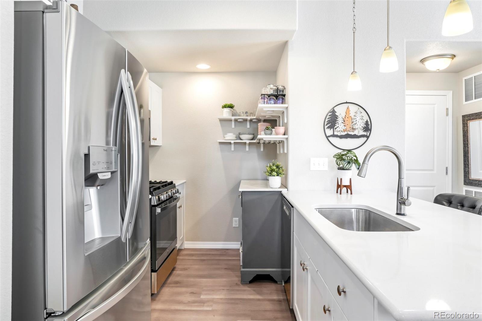 MLS Image #4 for 6101  inman view,colorado springs, Colorado