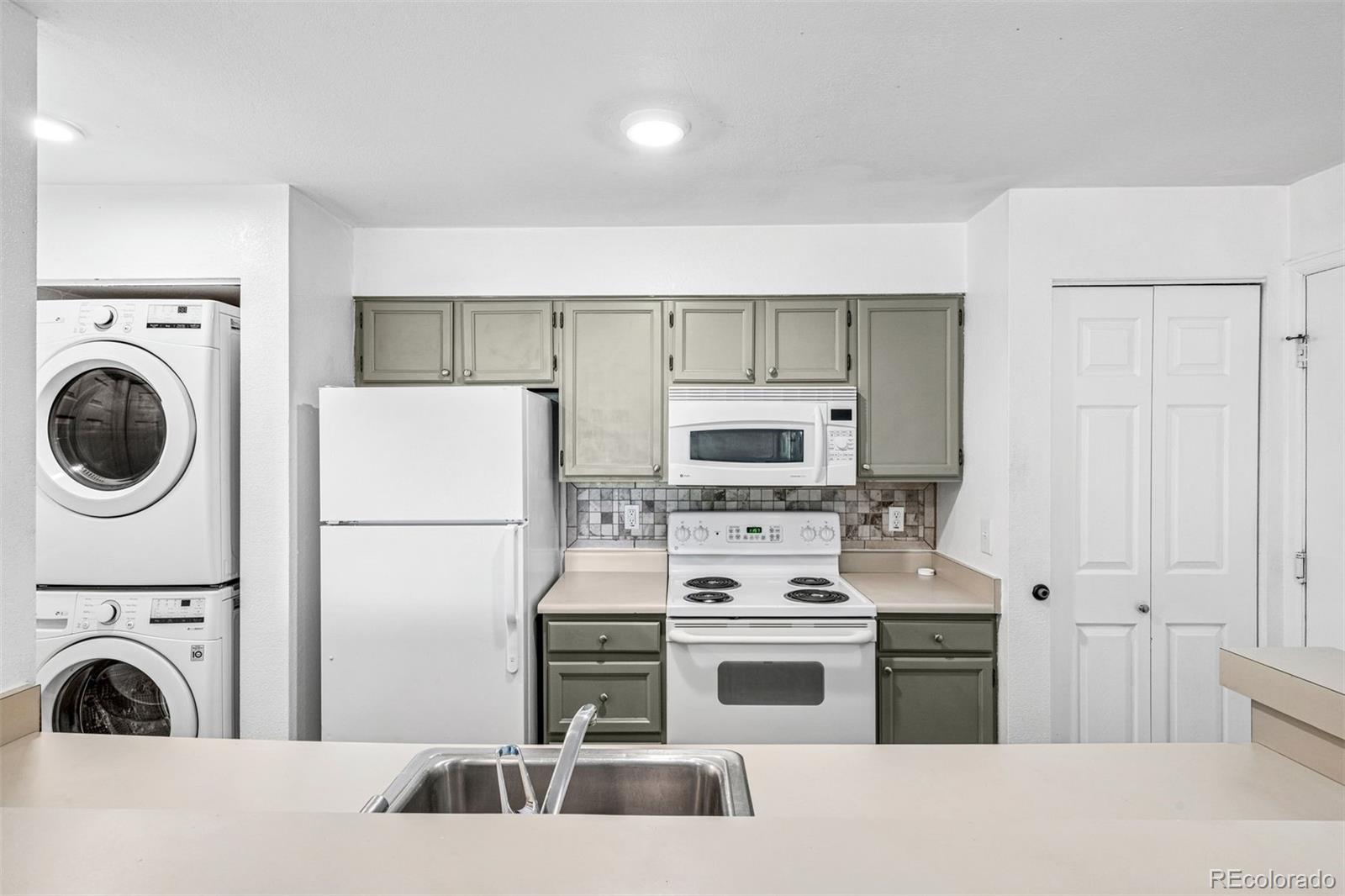 MLS Image #16 for 4899 s dudley street,littleton, Colorado