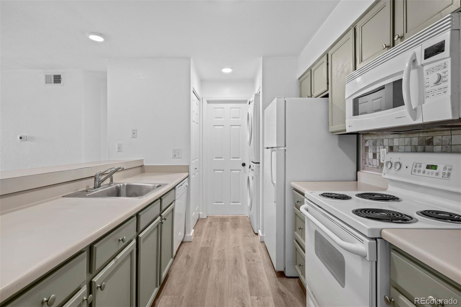 MLS Image #17 for 4899 s dudley street,littleton, Colorado