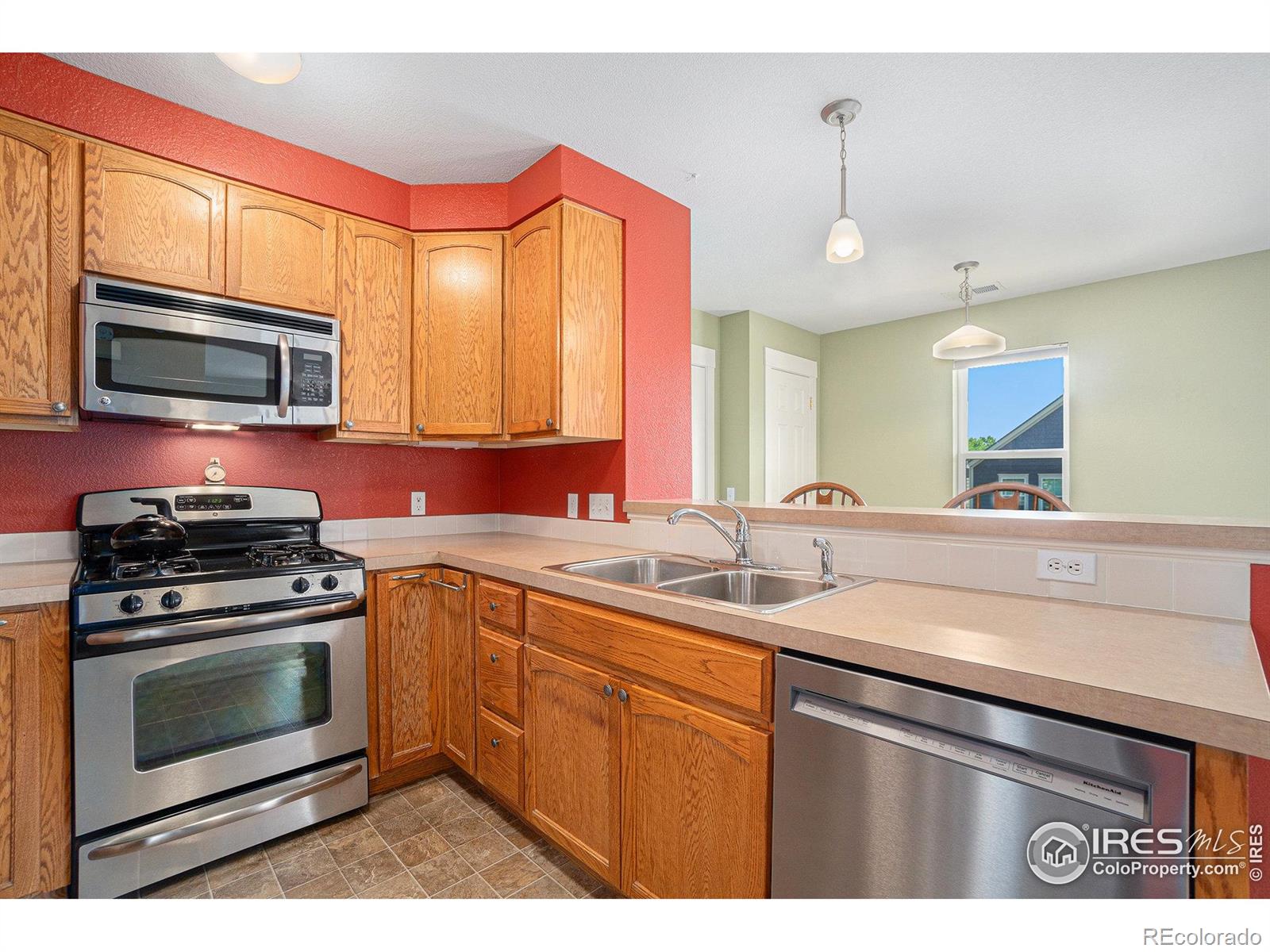 MLS Image #3 for 237  cardinal way,longmont, Colorado