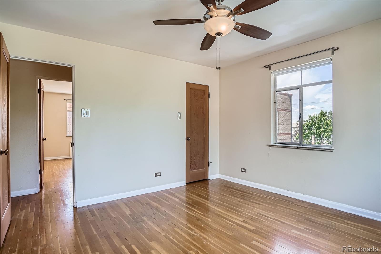 MLS Image #11 for 1523  ivy street,denver, Colorado