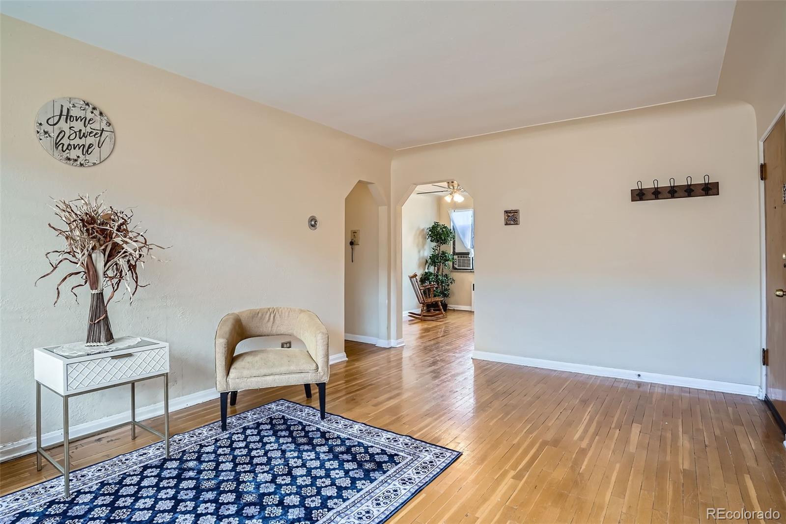 MLS Image #2 for 1523  ivy street,denver, Colorado