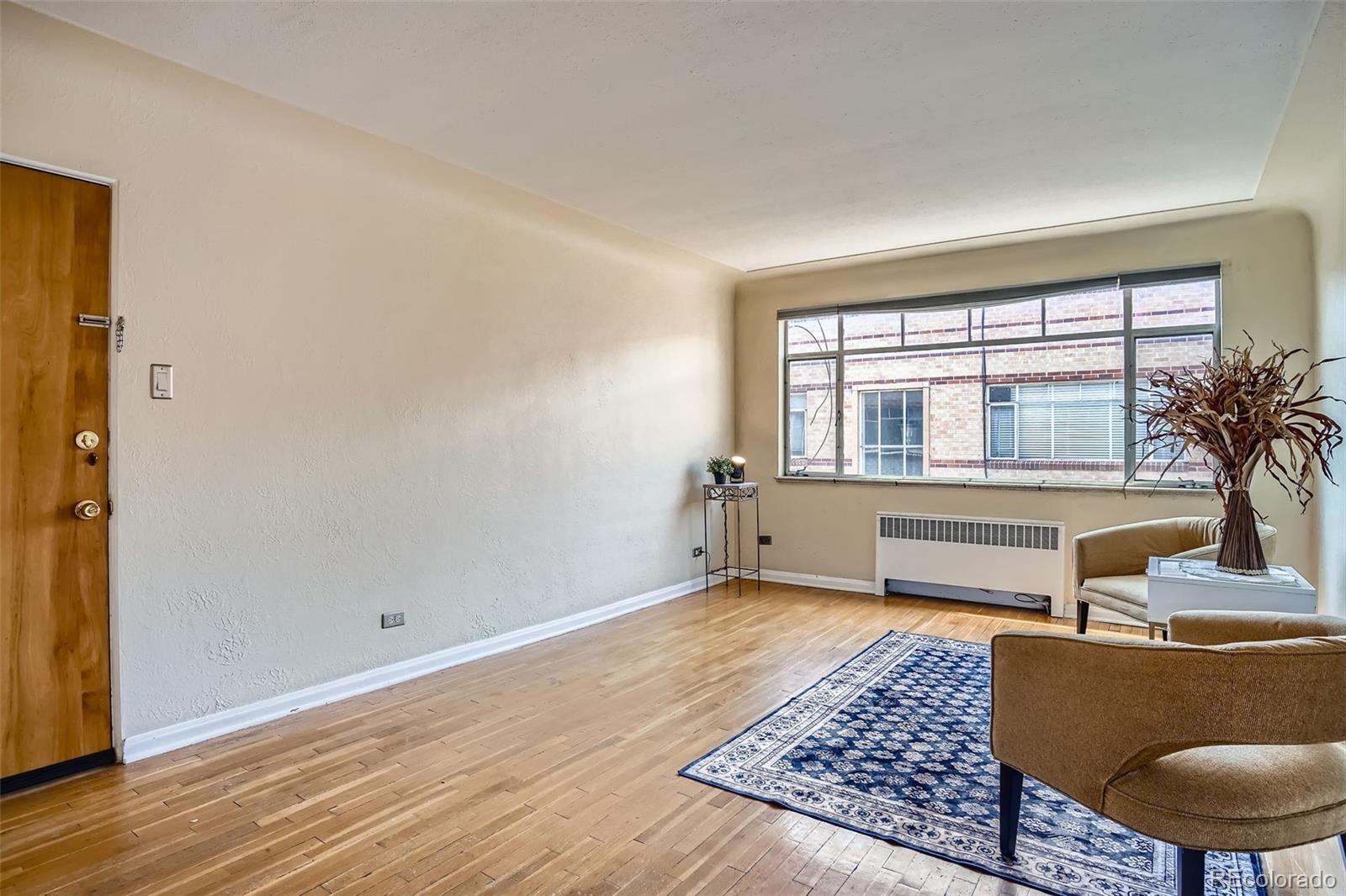 MLS Image #3 for 1523  ivy street,denver, Colorado