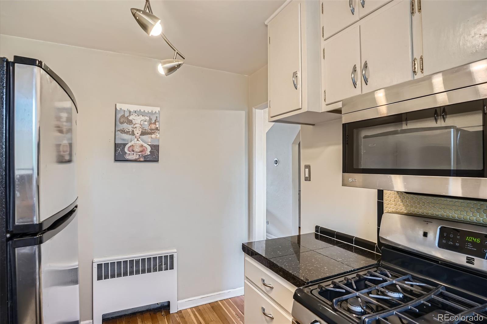 MLS Image #7 for 1523  ivy street,denver, Colorado