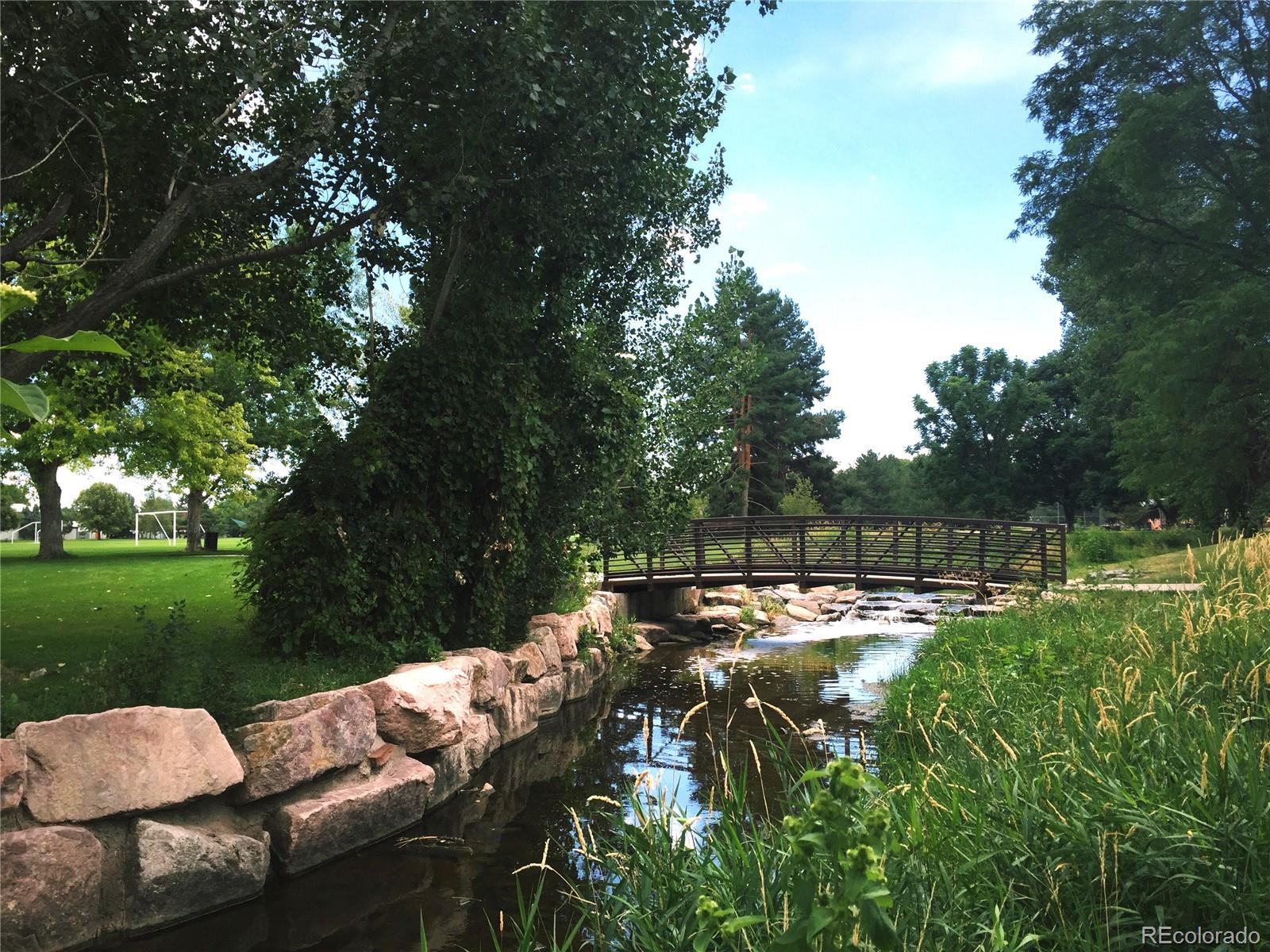MLS Image #36 for 1936 s poplar street,denver, Colorado