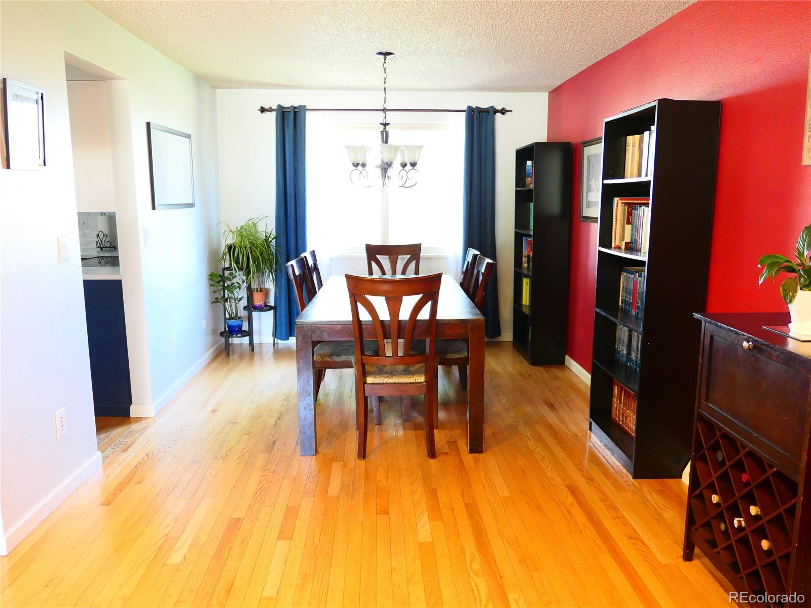 MLS Image #5 for 1936 s poplar street,denver, Colorado