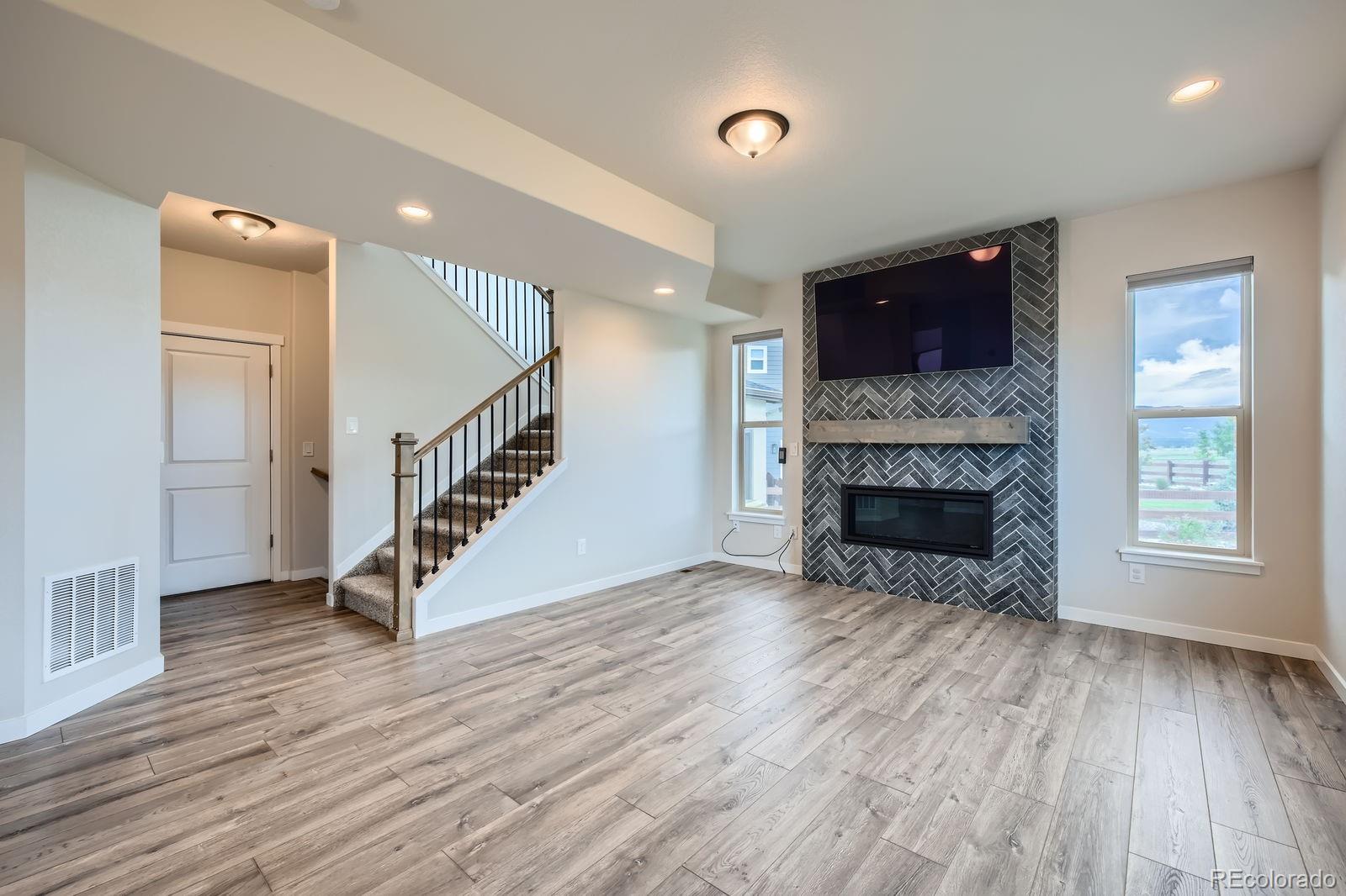 MLS Image #3 for 16881  roaming elk drive,monument, Colorado