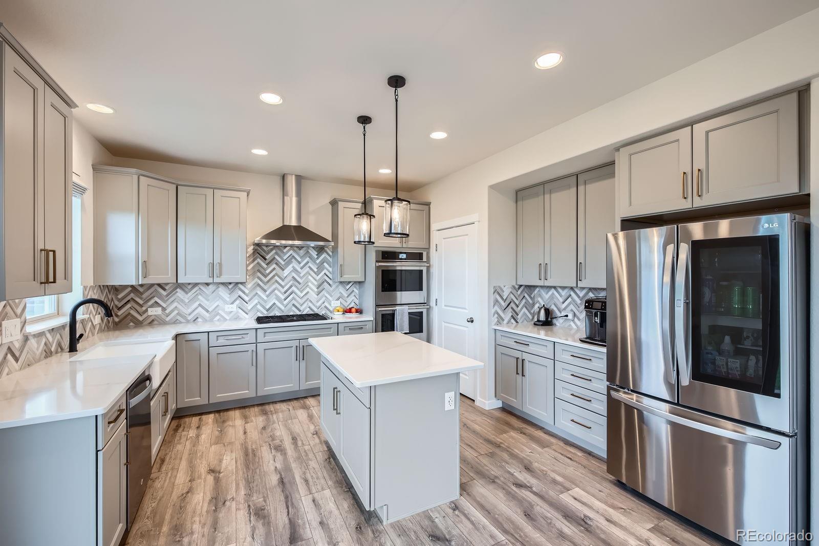 MLS Image #9 for 16881  roaming elk drive,monument, Colorado