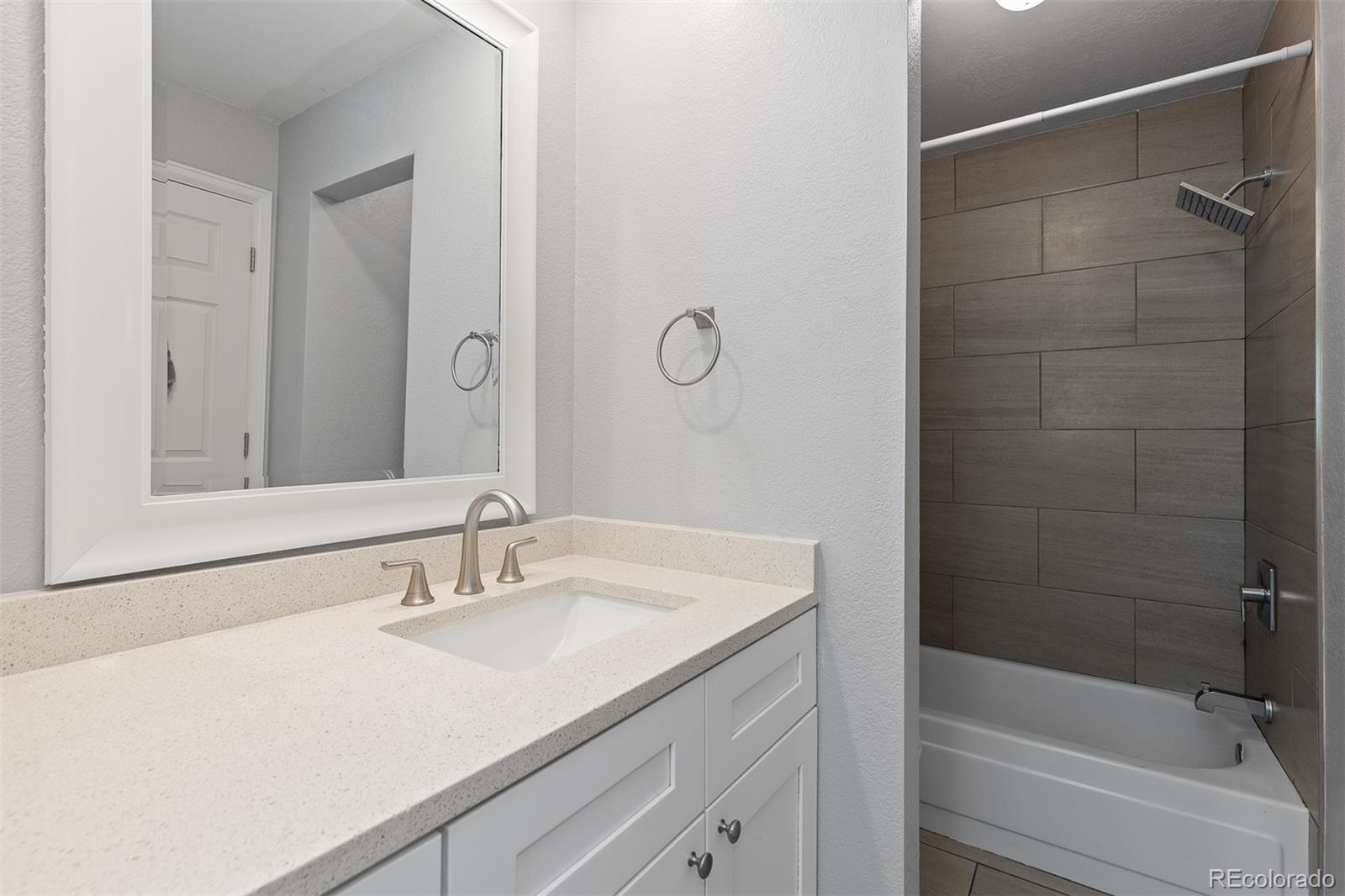 MLS Image #23 for 2366 s troy street,aurora, Colorado