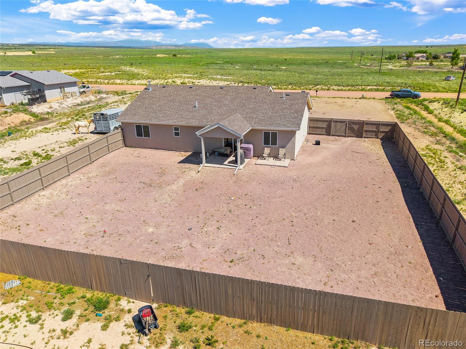 MLS Image #15 for 848 e loma drive,pueblo, Colorado