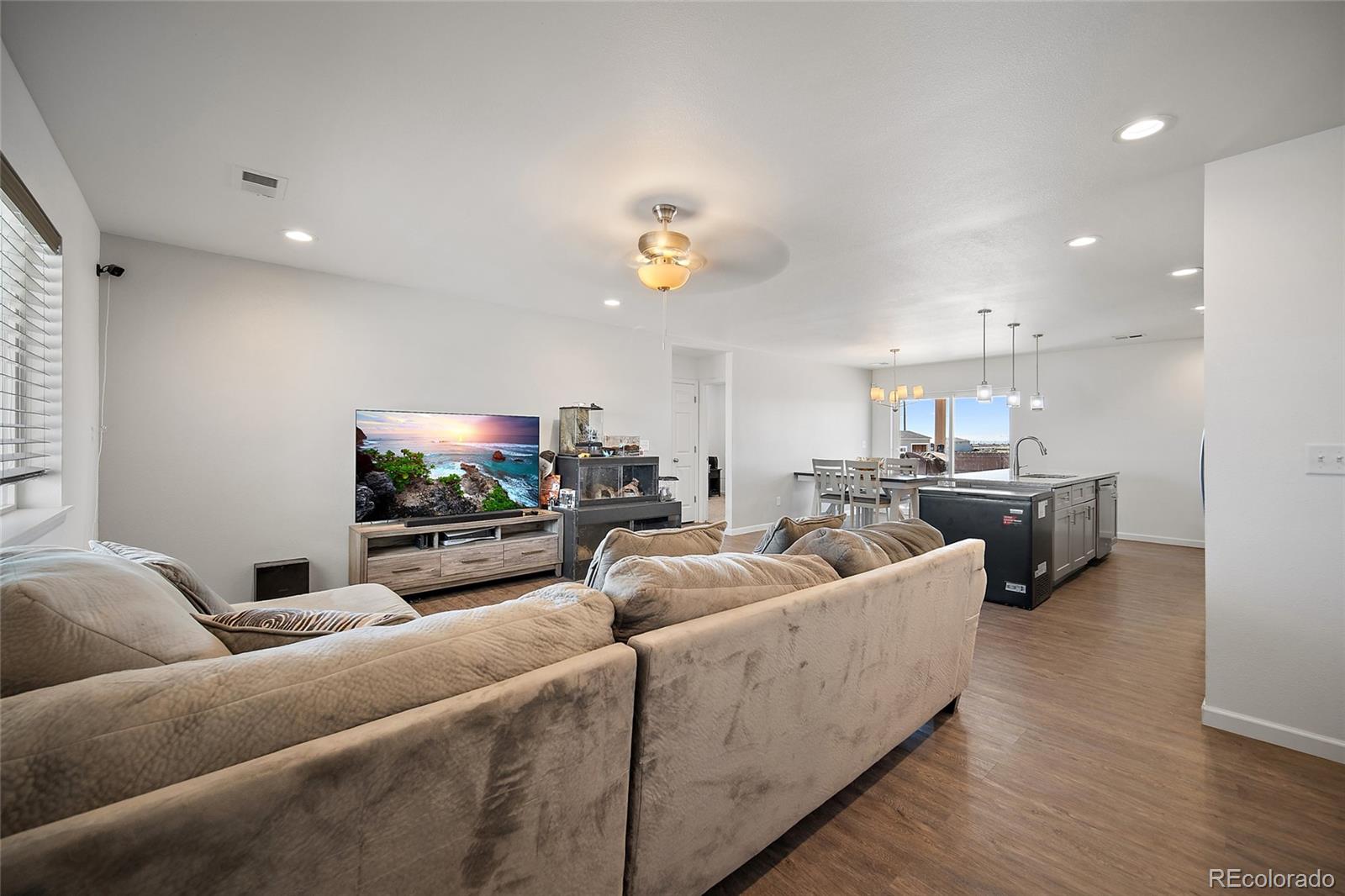 MLS Image #17 for 848 e loma drive,pueblo, Colorado