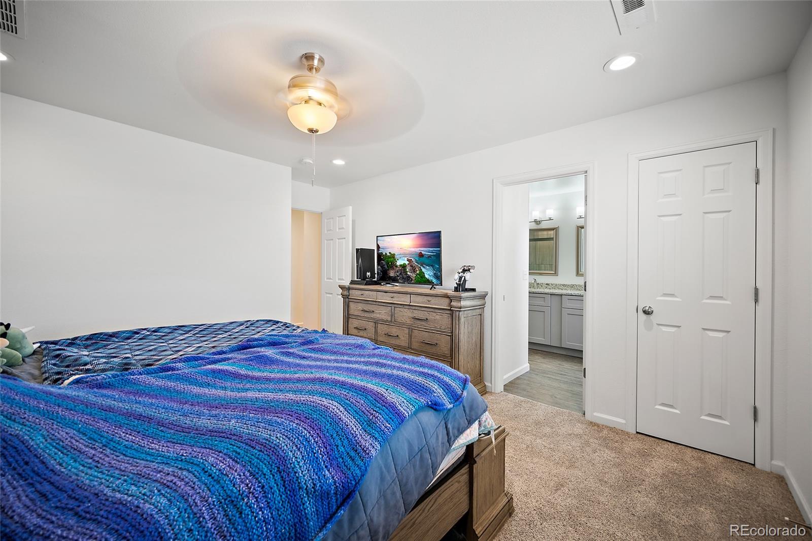 MLS Image #29 for 848 e loma drive,pueblo, Colorado