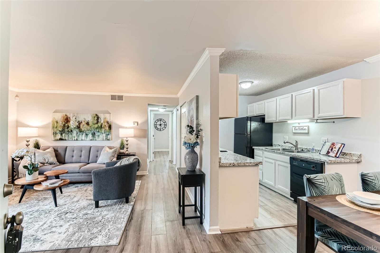 MLS Image #3 for 10211  ura lane,thornton, Colorado
