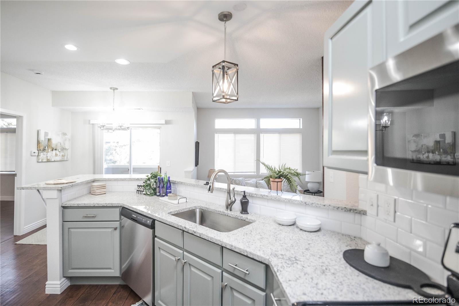 MLS Image #11 for 6001 s yosemite street b206,greenwood village, Colorado