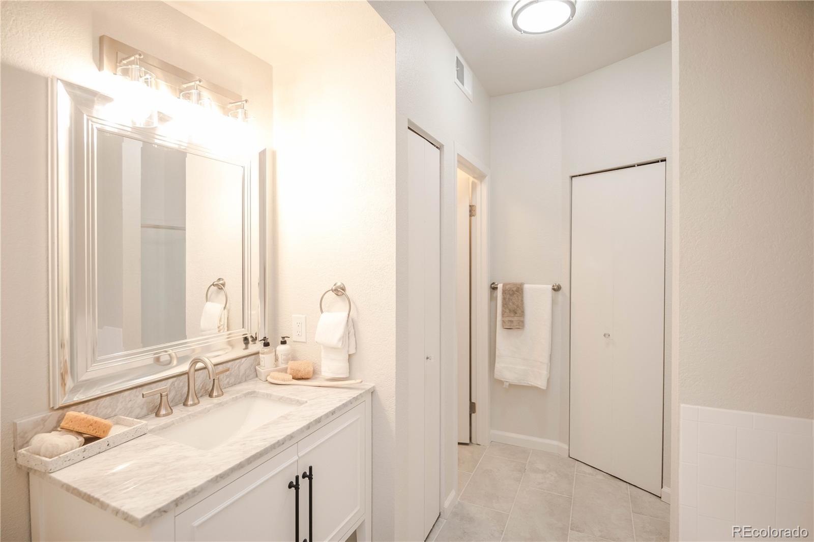MLS Image #18 for 6001 s yosemite street b206,greenwood village, Colorado