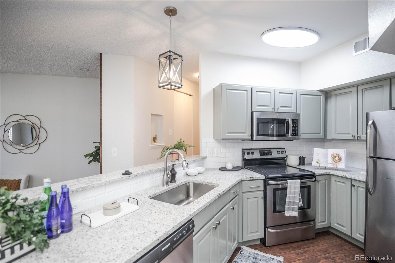 MLS Image #8 for 6001 s yosemite street b206,greenwood village, Colorado