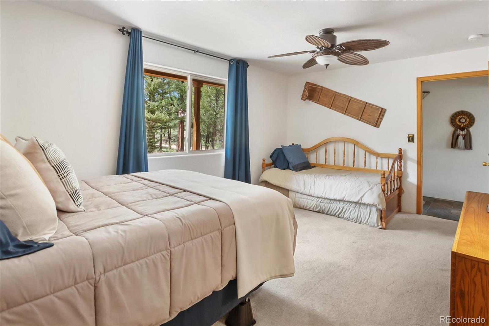 MLS Image #16 for 936  matterhorn drive,florissant, Colorado