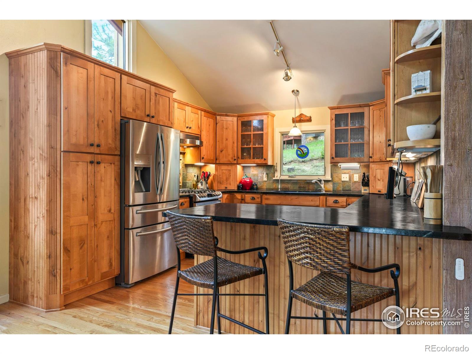 MLS Image #10 for 207  kelly road,boulder, Colorado