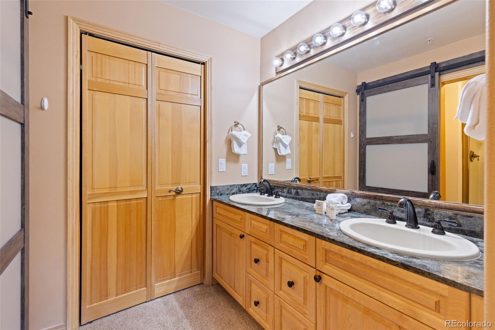 MLS Image #19 for 33  broken lance drive 207s,breckenridge, Colorado