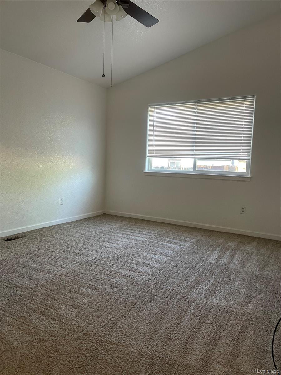 MLS Image #12 for 894 s krameria street,denver, Colorado