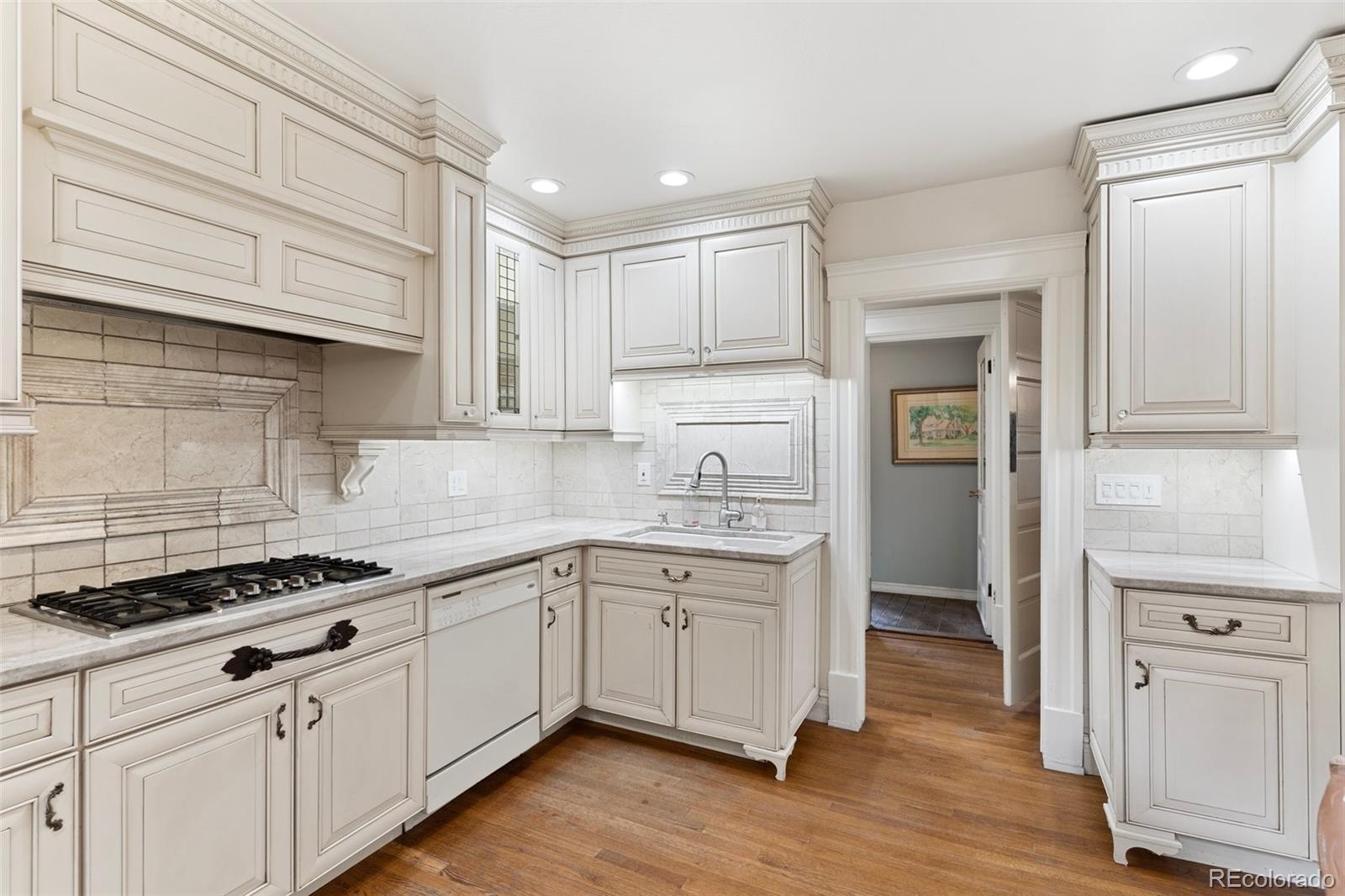 MLS Image #16 for 120 e espanola street,colorado springs, Colorado