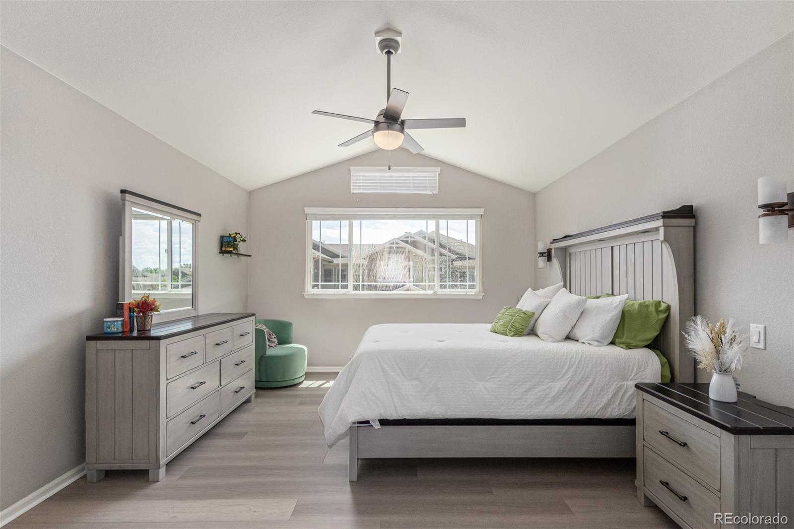 MLS Image #11 for 14933 e crestridge drive,centennial, Colorado