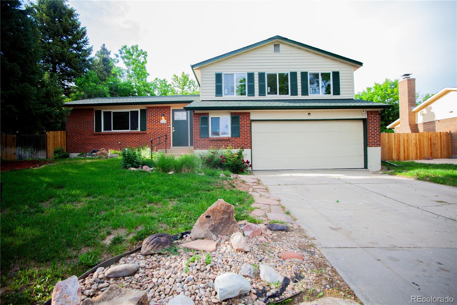 MLS Image #0 for 1552 s fairplay way,aurora, Colorado