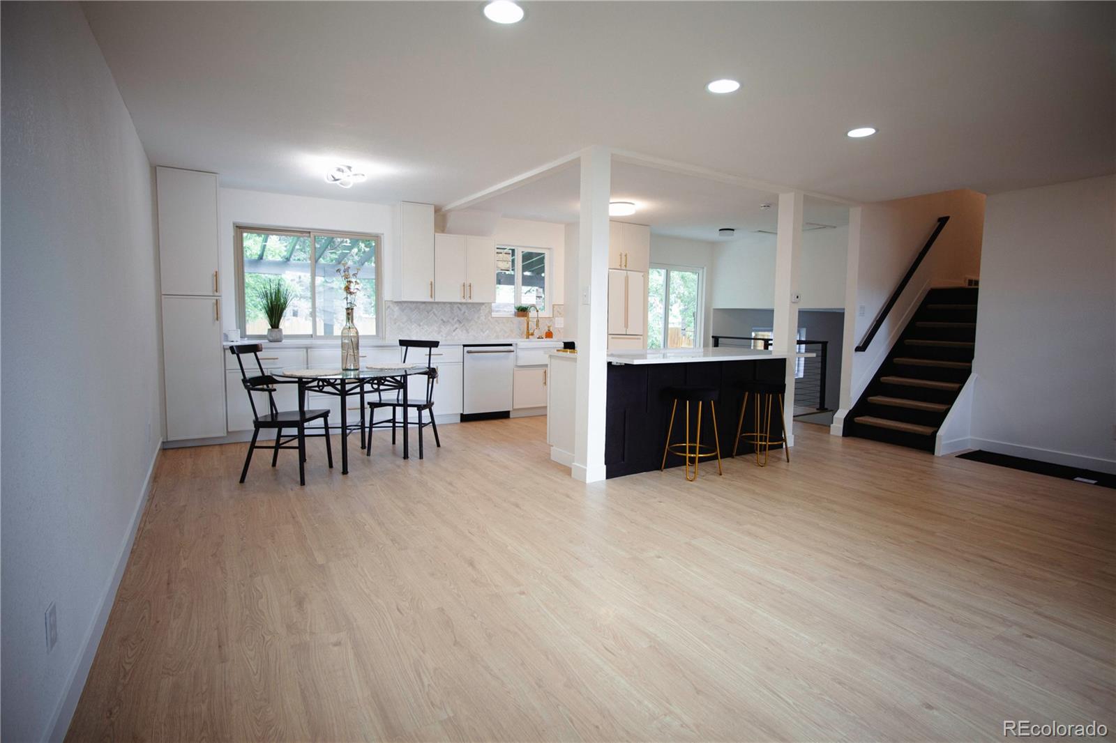 MLS Image #2 for 1552 s fairplay way,aurora, Colorado
