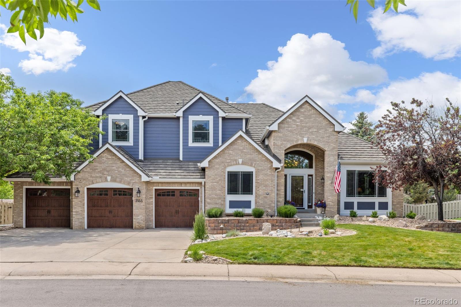 MLS Image #0 for 2555 s zang street,denver, Colorado