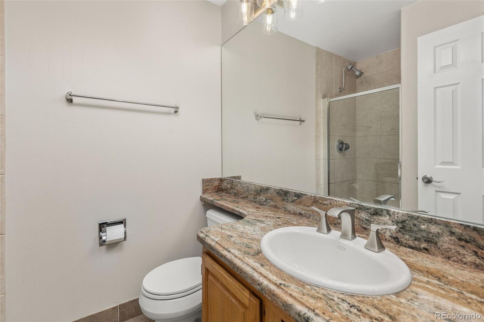 MLS Image #22 for 2555 s zang street,denver, Colorado