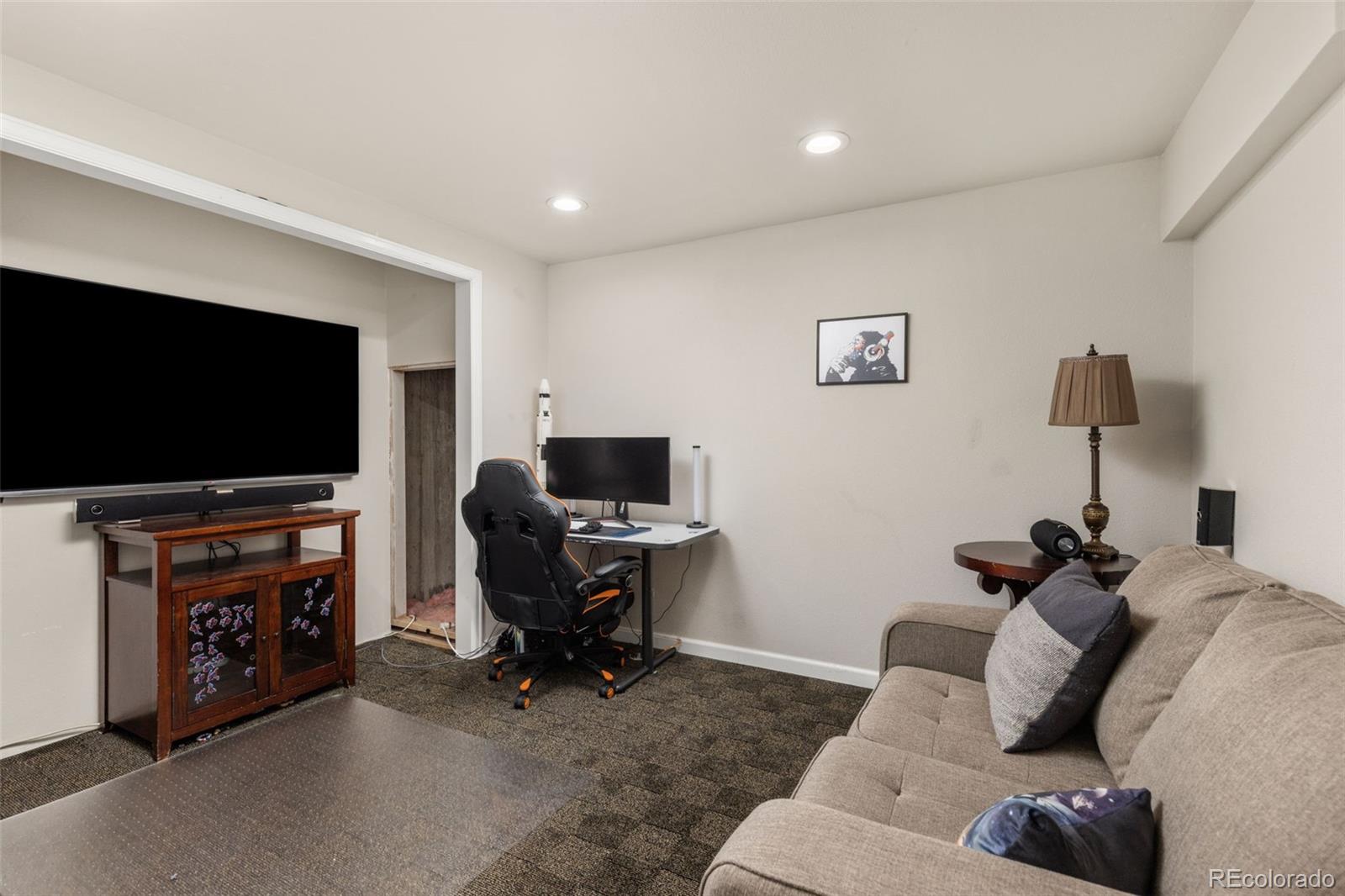 MLS Image #30 for 2555 s zang street,denver, Colorado