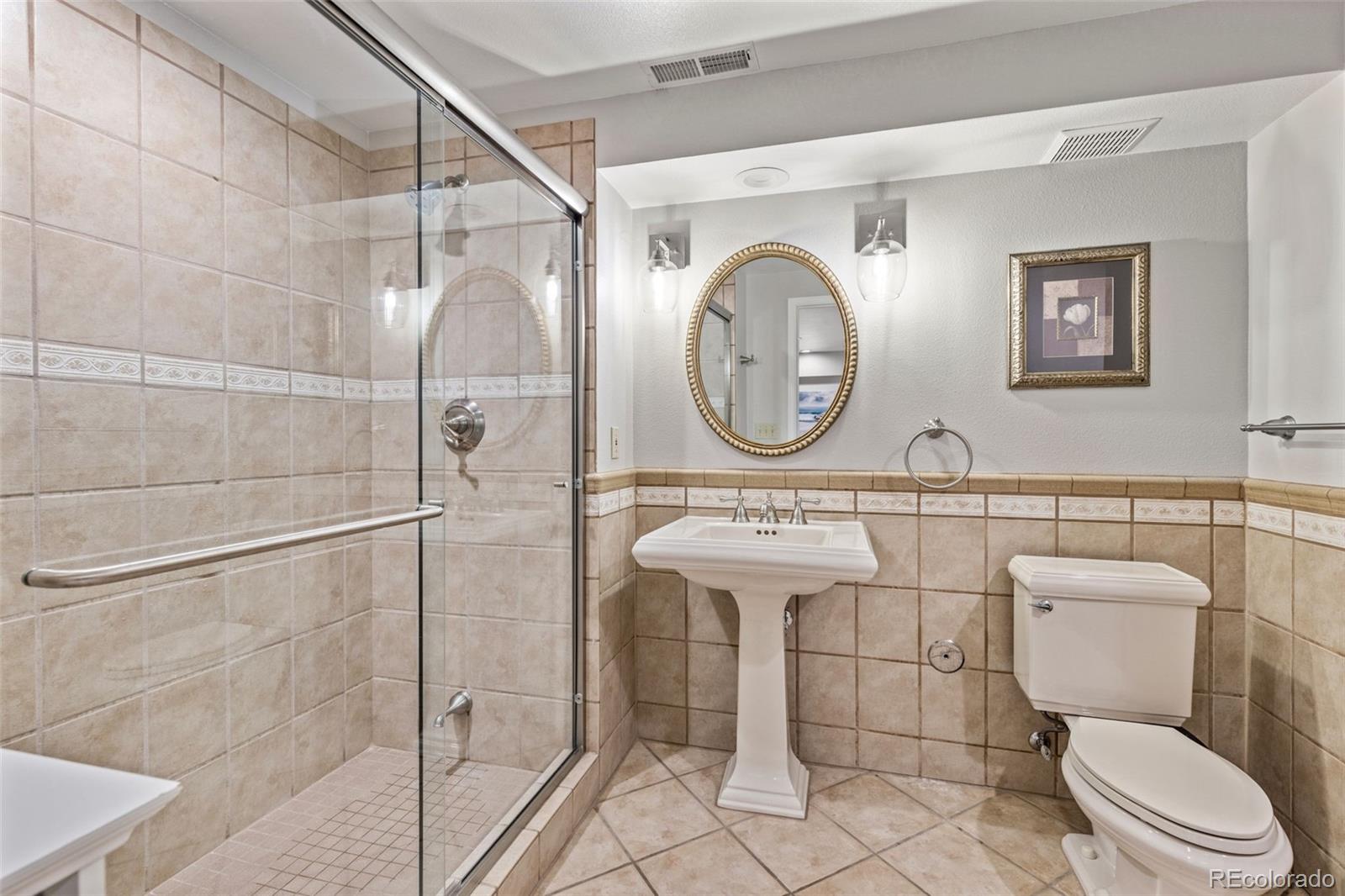 MLS Image #31 for 2555 s zang street,denver, Colorado