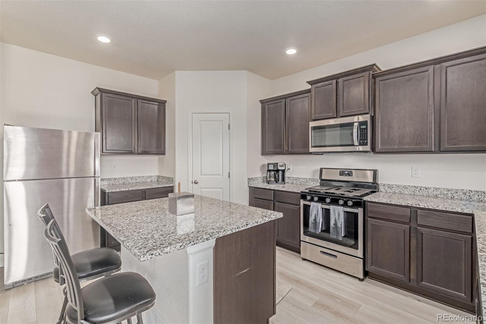 MLS Image #14 for 7414  blue river avenue,frederick, Colorado