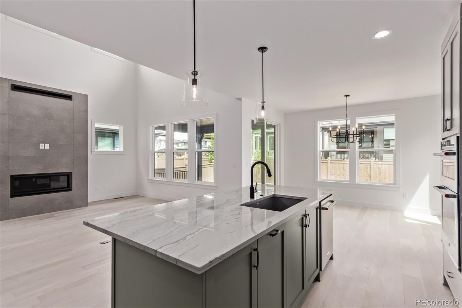 MLS Image #16 for 5608  grandville avenue,longmont, Colorado