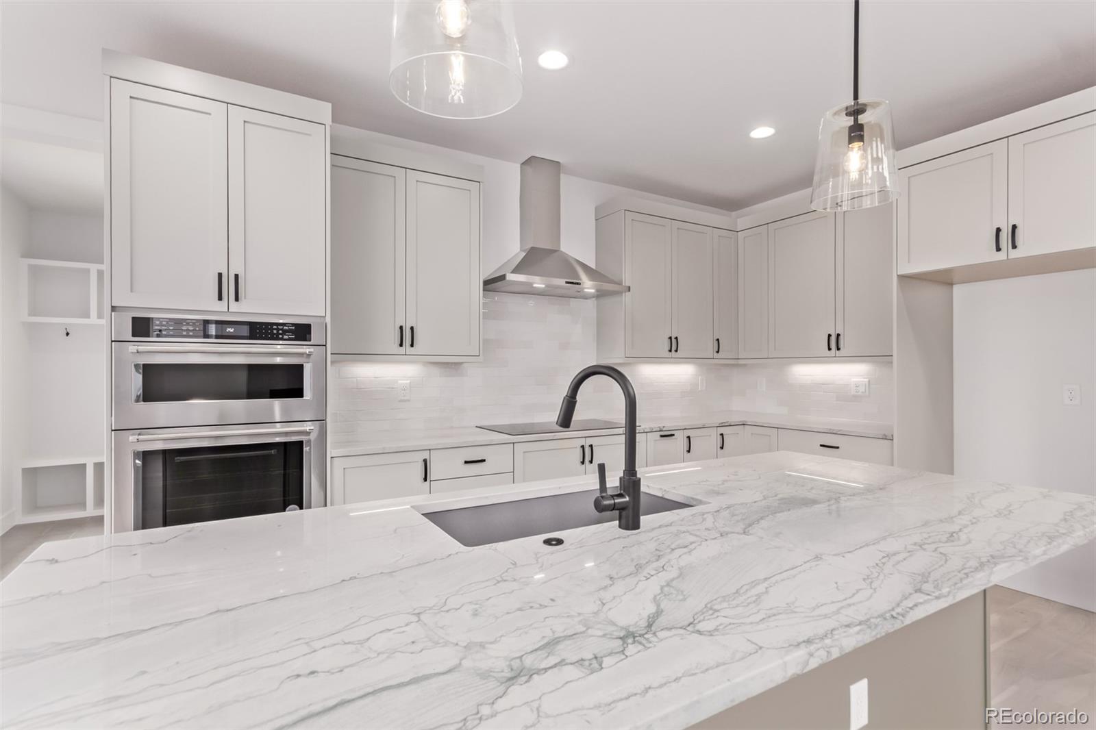 MLS Image #18 for 5608  grandville avenue,longmont, Colorado