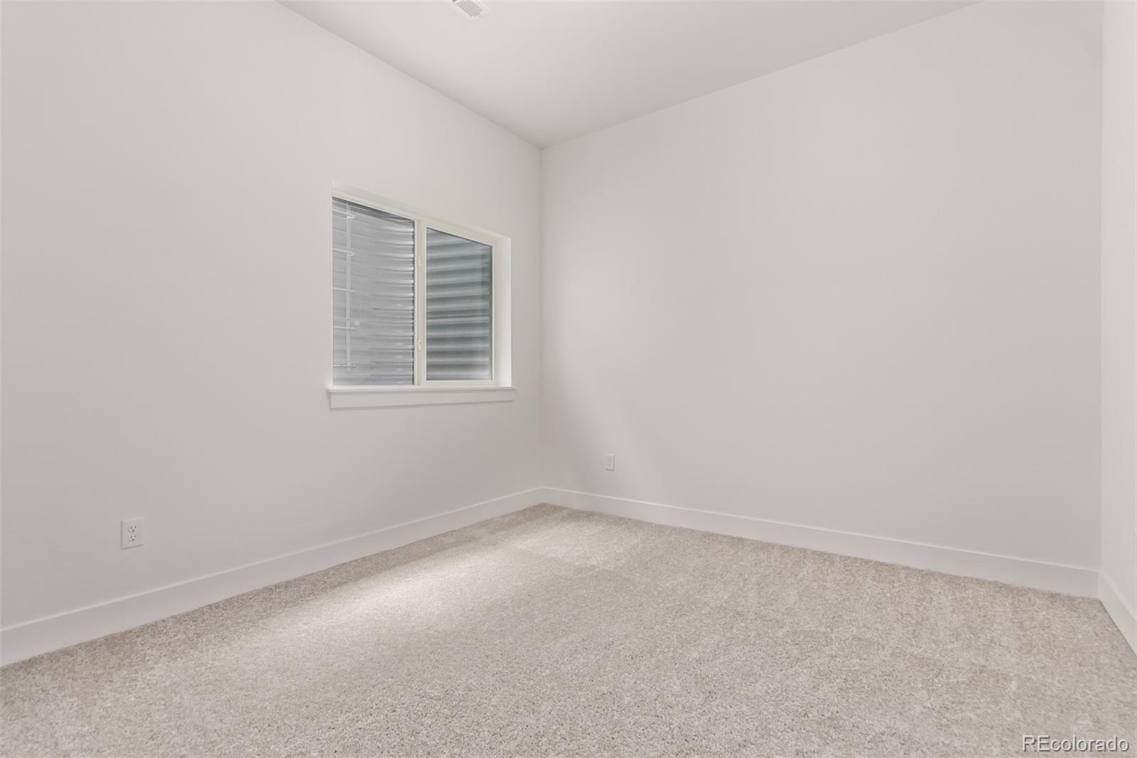 MLS Image #37 for 5608  grandville avenue,longmont, Colorado