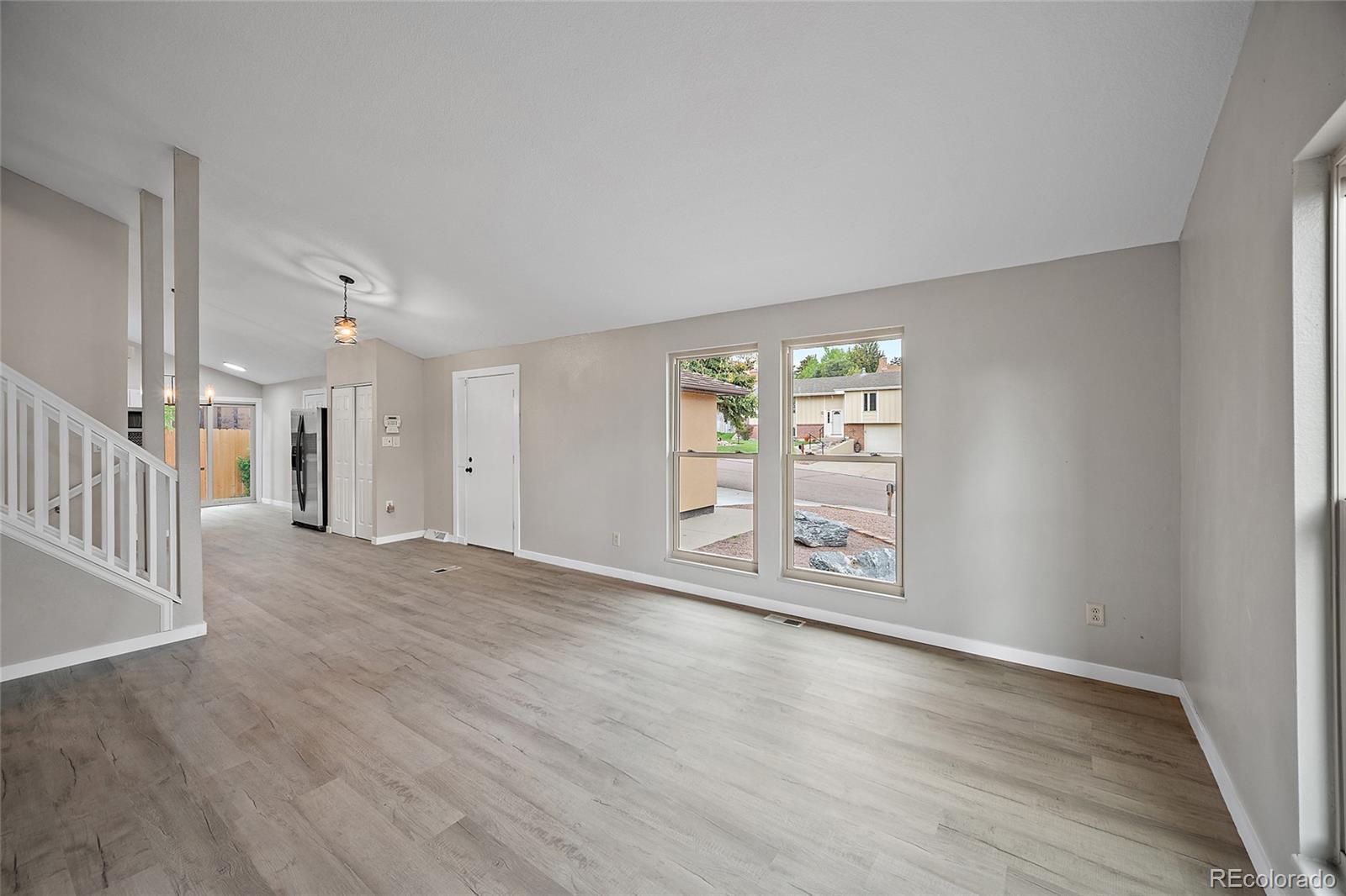 MLS Image #10 for 4408  winding circle,colorado springs, Colorado