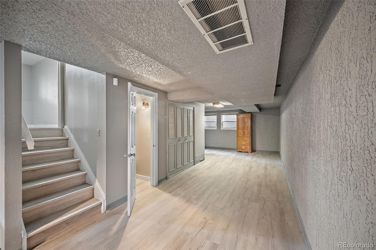 MLS Image #20 for 4408  winding circle,colorado springs, Colorado