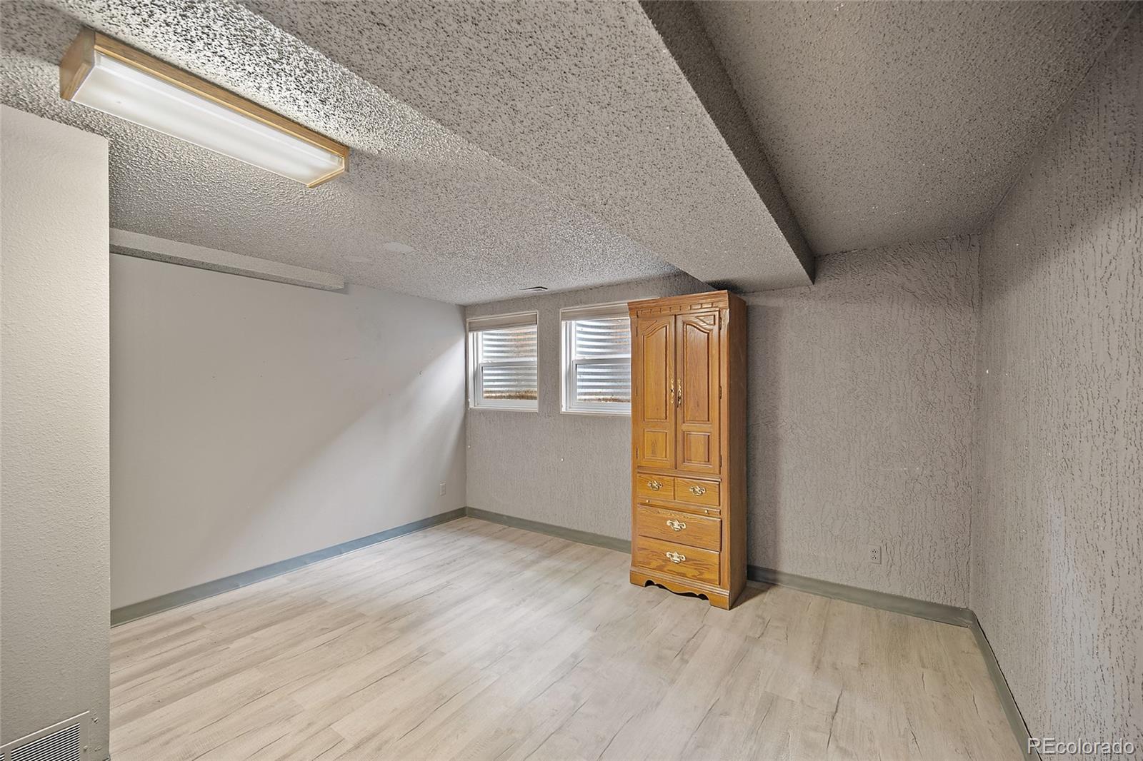 MLS Image #22 for 4408  winding circle,colorado springs, Colorado