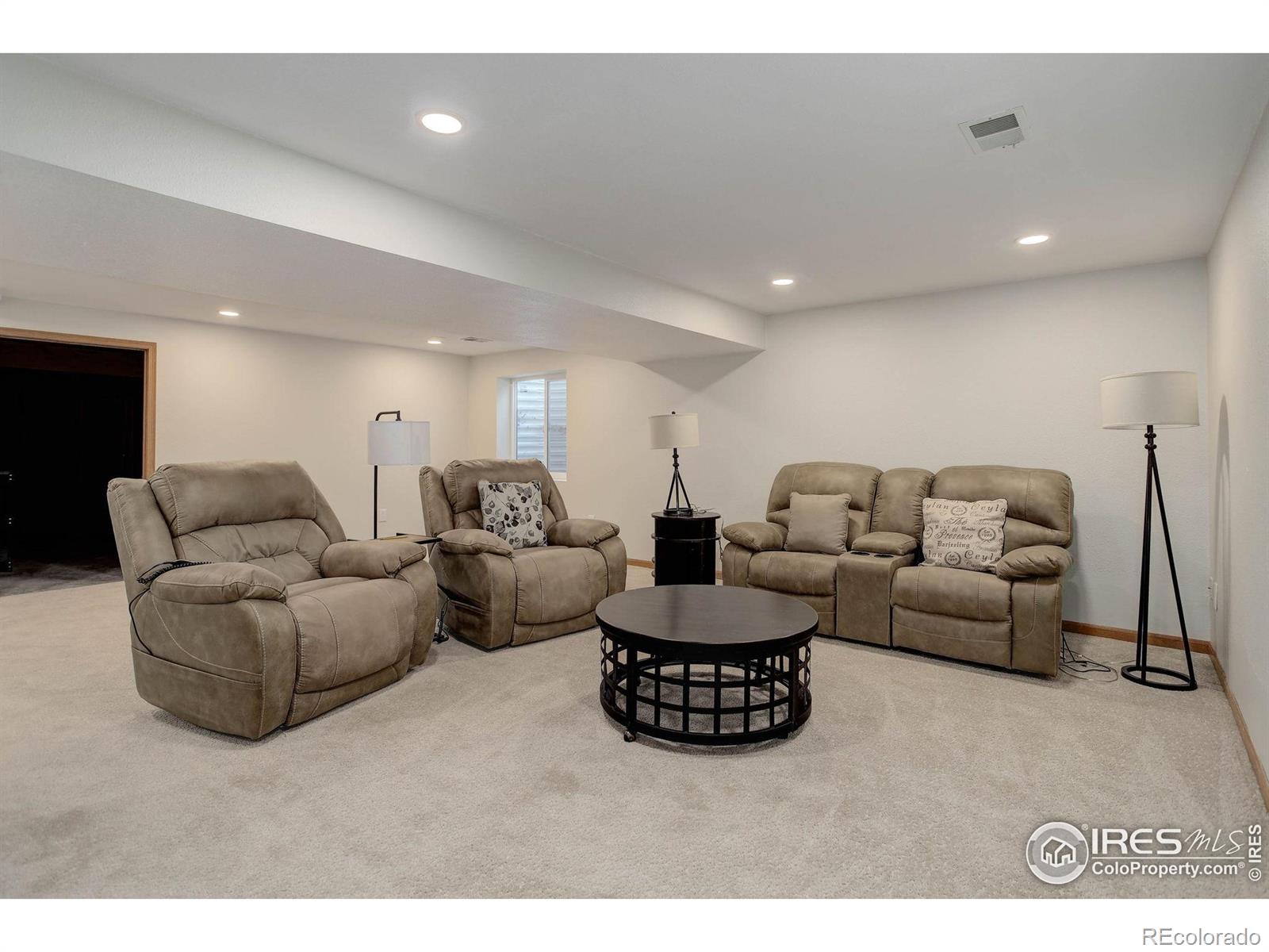 MLS Image #18 for 1250  honeysuckle court,windsor, Colorado